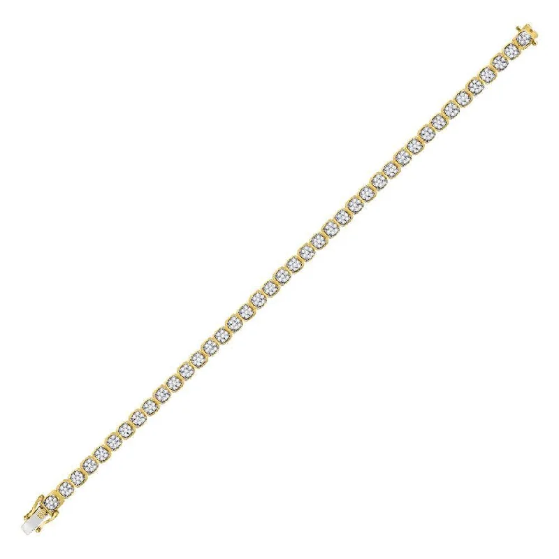 10kt Yellow Gold Mens Round Diamond Cluster Fashion Bracelet 3 Cttw