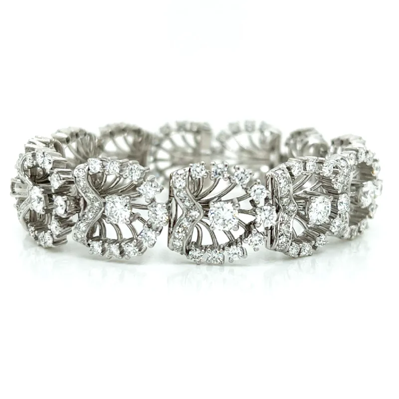 1950s 18KT White Gold Diamond Bracelet