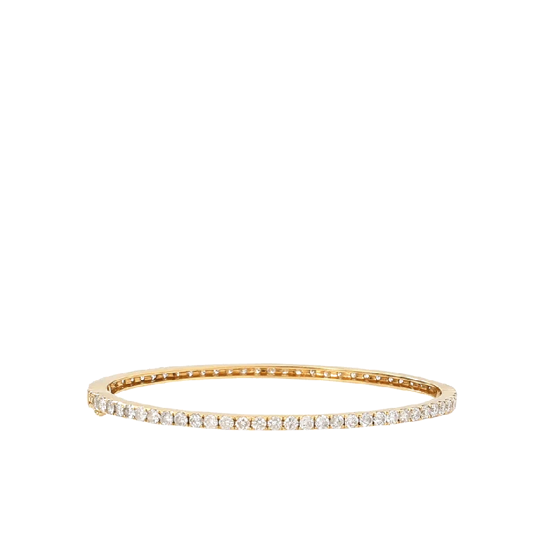 Single Row Pave Diamond Bangle